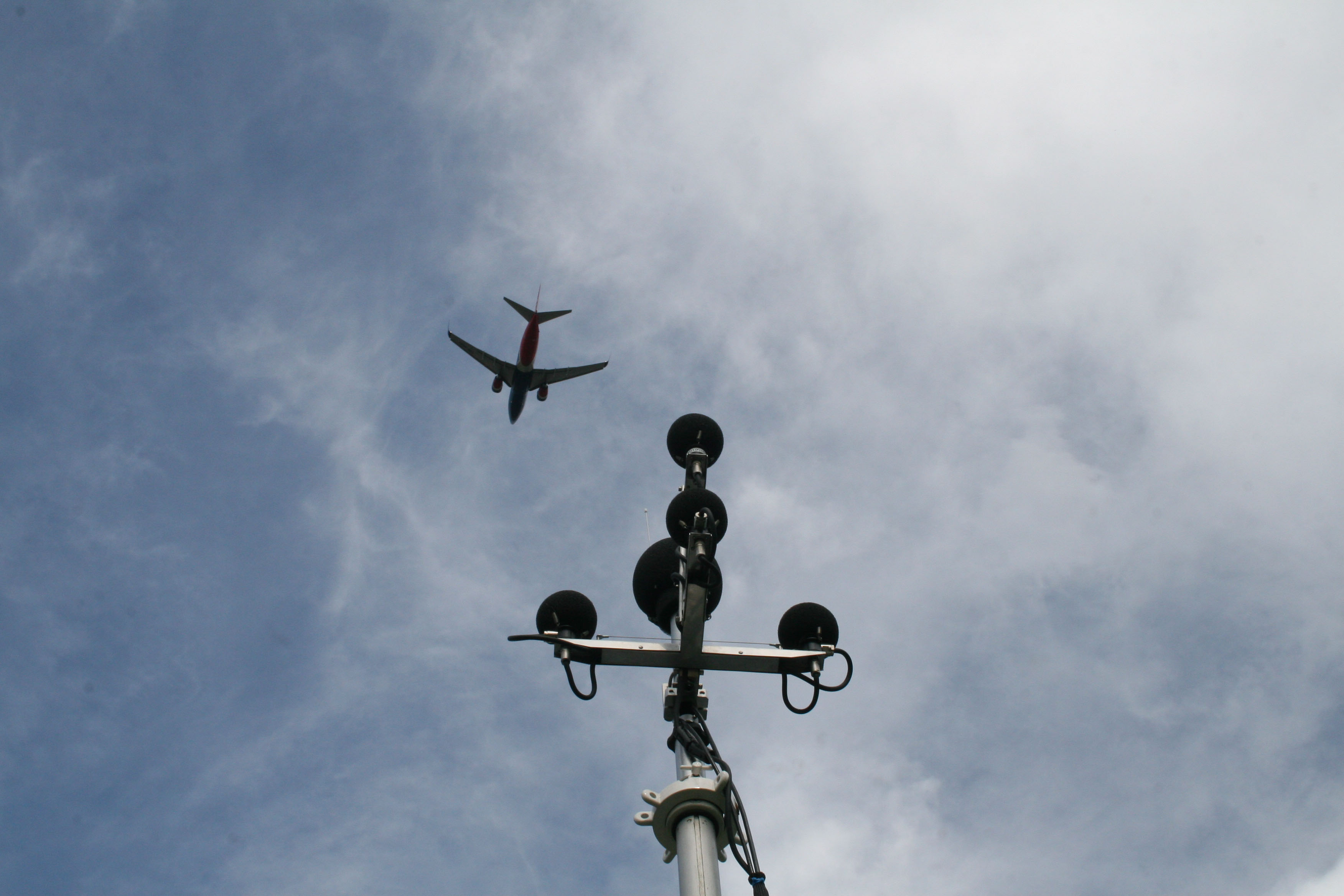 Observatoire des nuisances sonores au sein des zones aéroportuaires